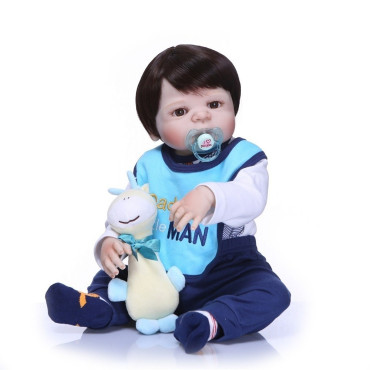 bebe reborn niño  completo silicona